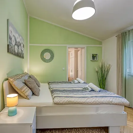 Apartman Nika - Apartament