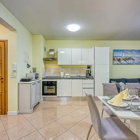 Apartman Nika - Medolino